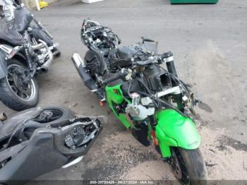  Salvage Kawasaki Zx1002