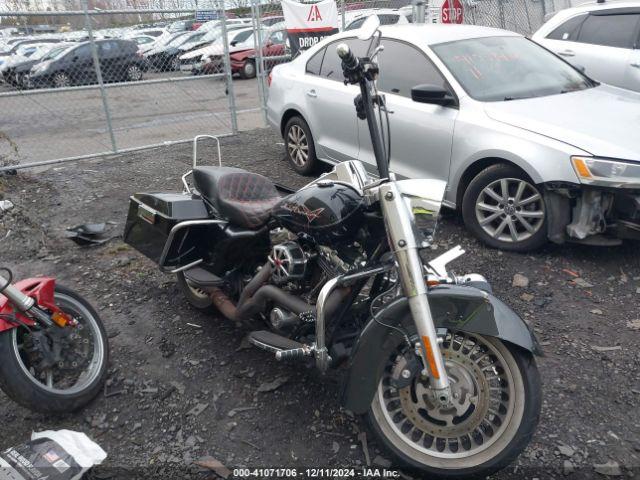  Salvage Harley-Davidson Flhr