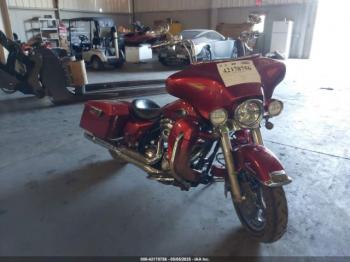  Salvage Harley-Davidson Flhtcui