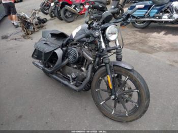  Salvage Harley-Davidson Xl883