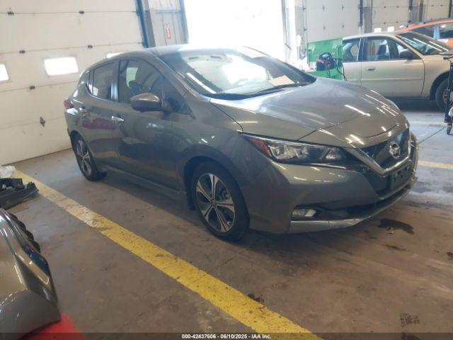  Salvage Nissan LEAF