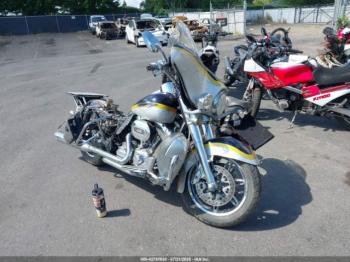  Salvage Harley-Davidson Flhtcuse7