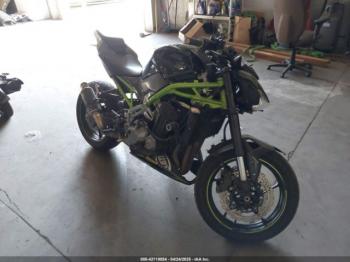  Salvage Kawasaki Zr900