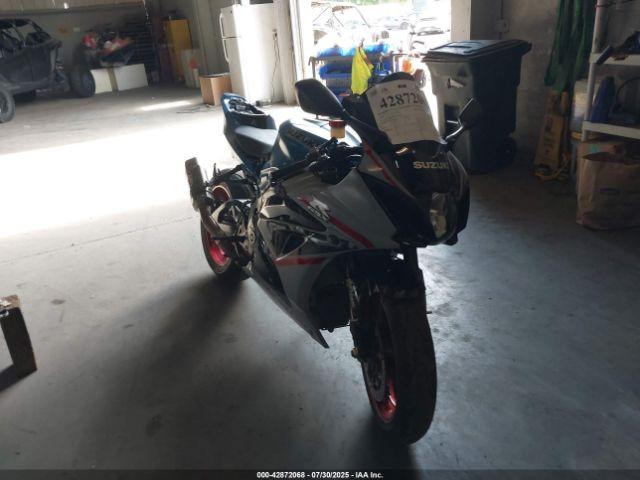  Salvage Suzuki Gsx-r1000