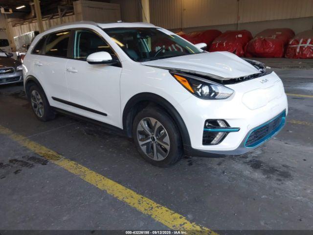  Salvage Kia Niro