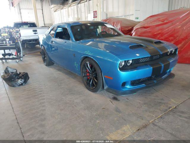  Salvage Dodge Challenger